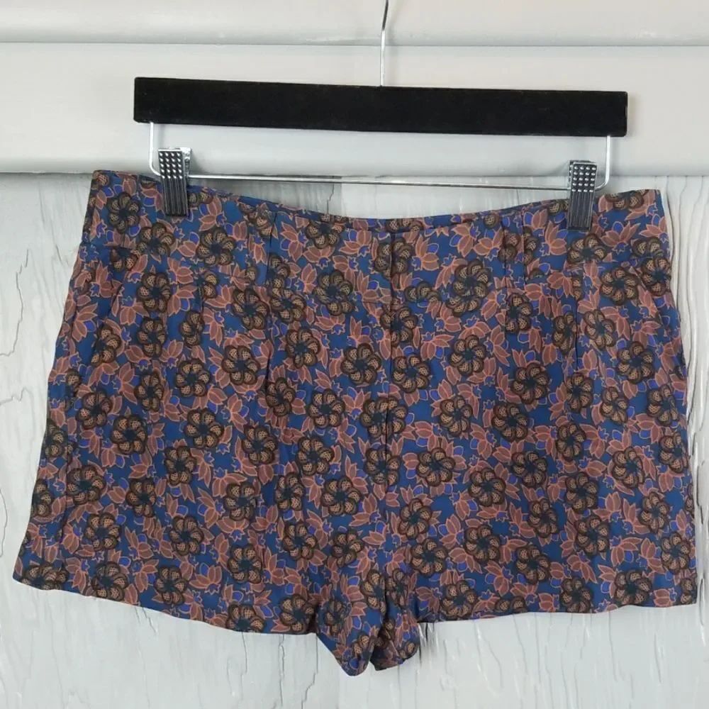 🖤 5/$20 🖤 FOREVER 21 floral shorts